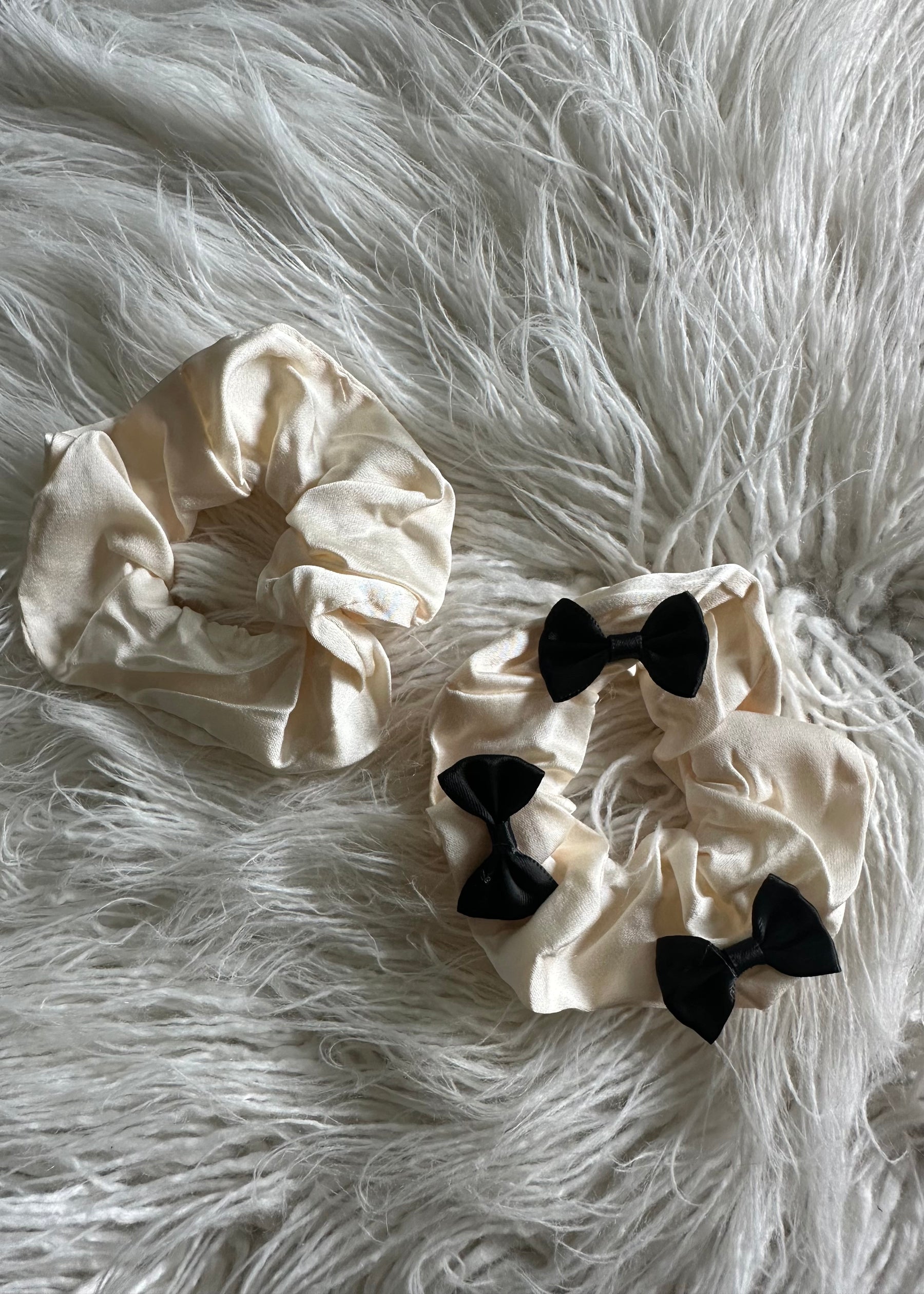 Coquette Bow Scrunchies