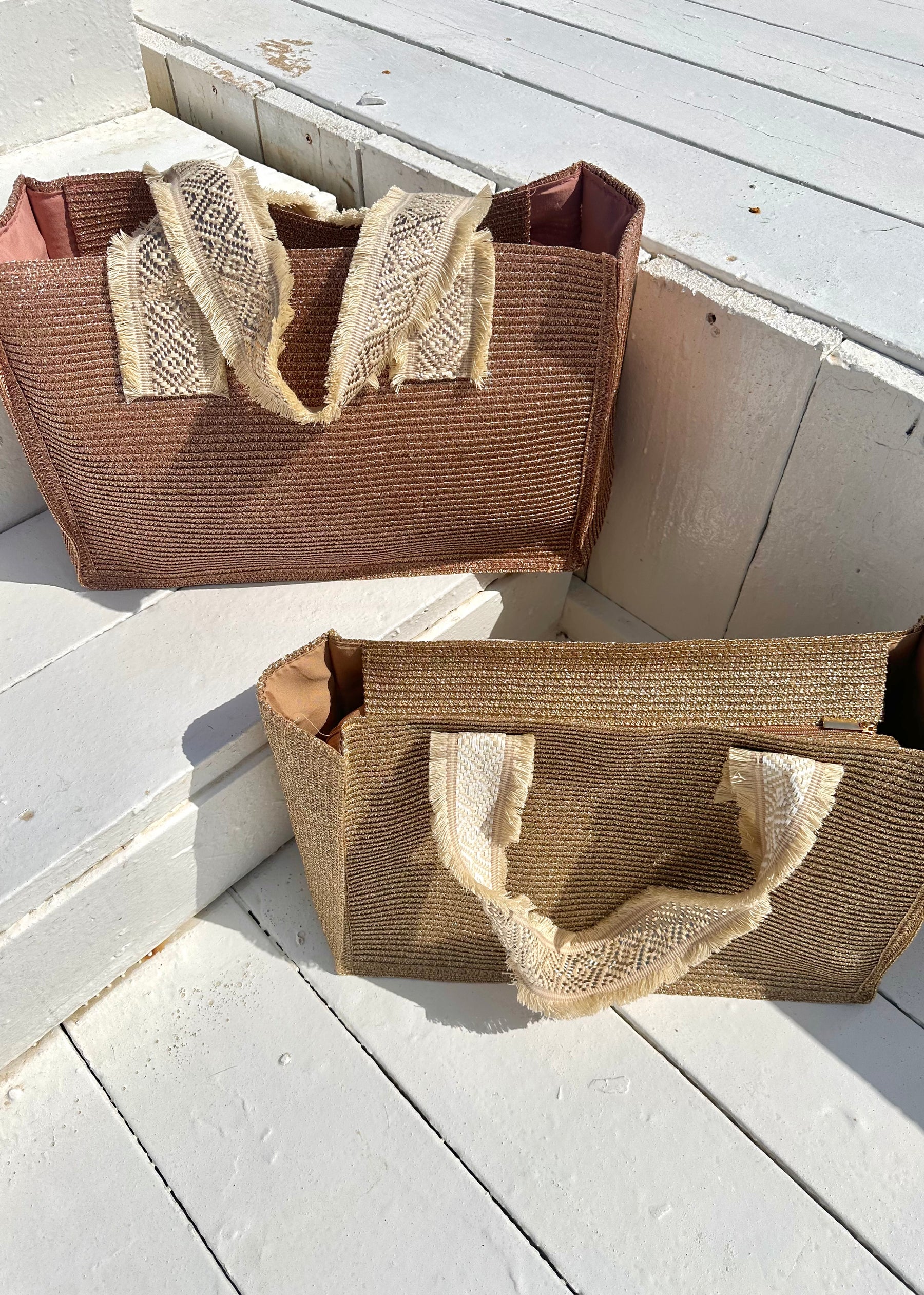Elinda Straw Bag