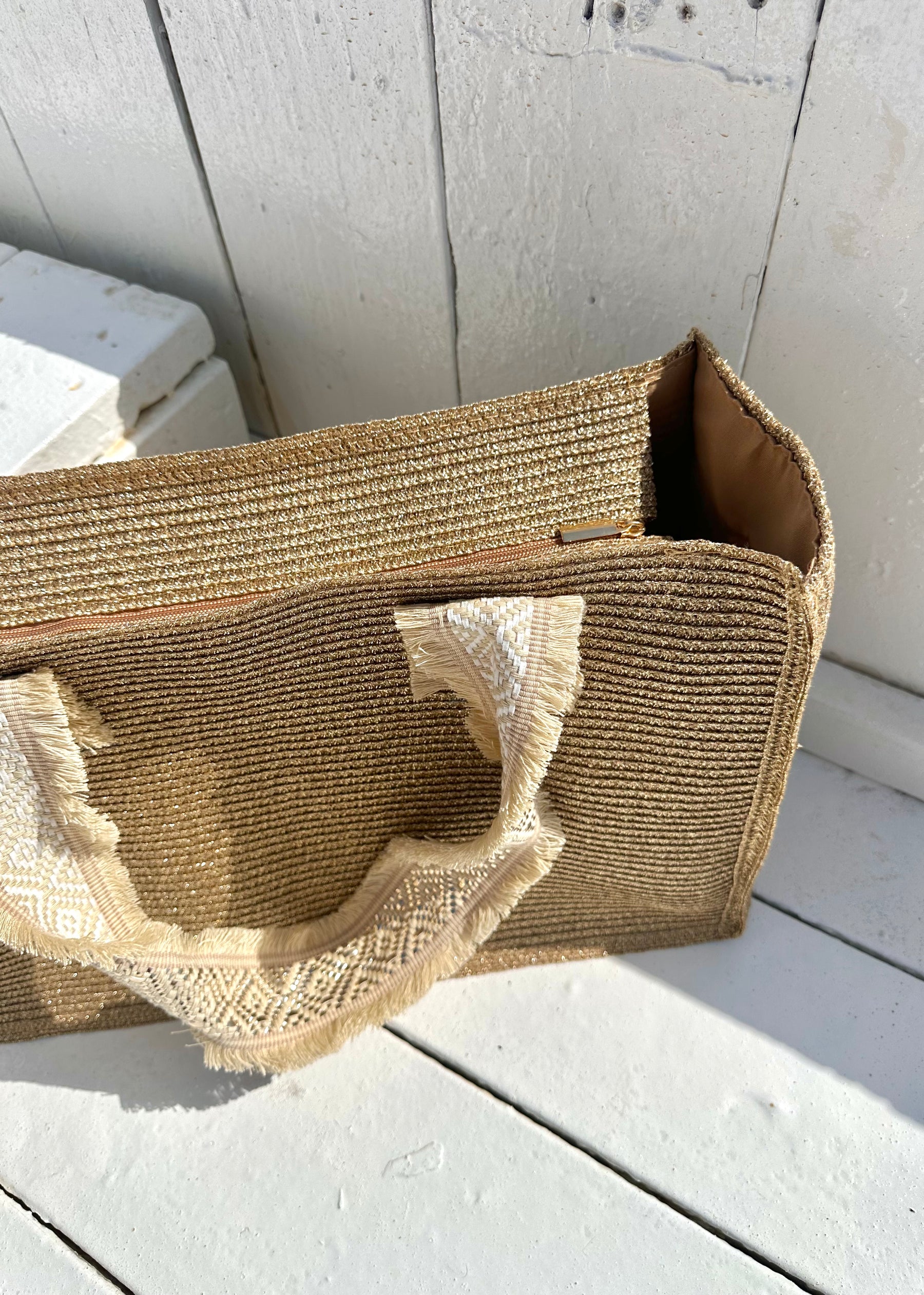Elinda Straw Bag