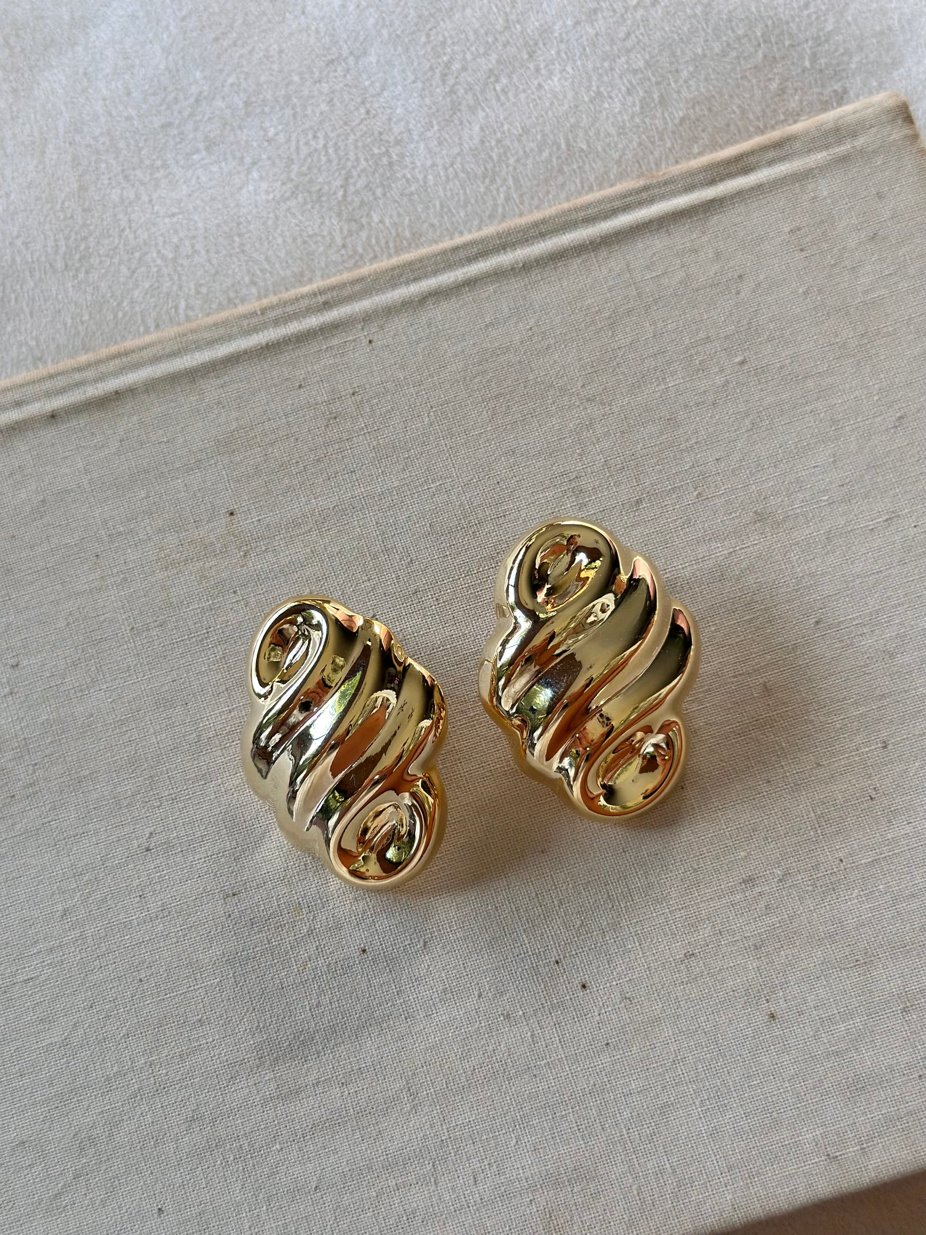 Tiana Earrings
