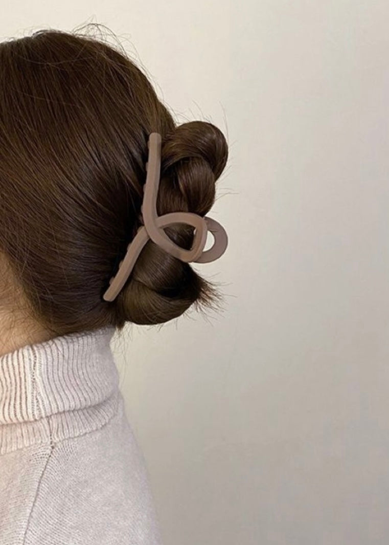 Samantha Hair Clip