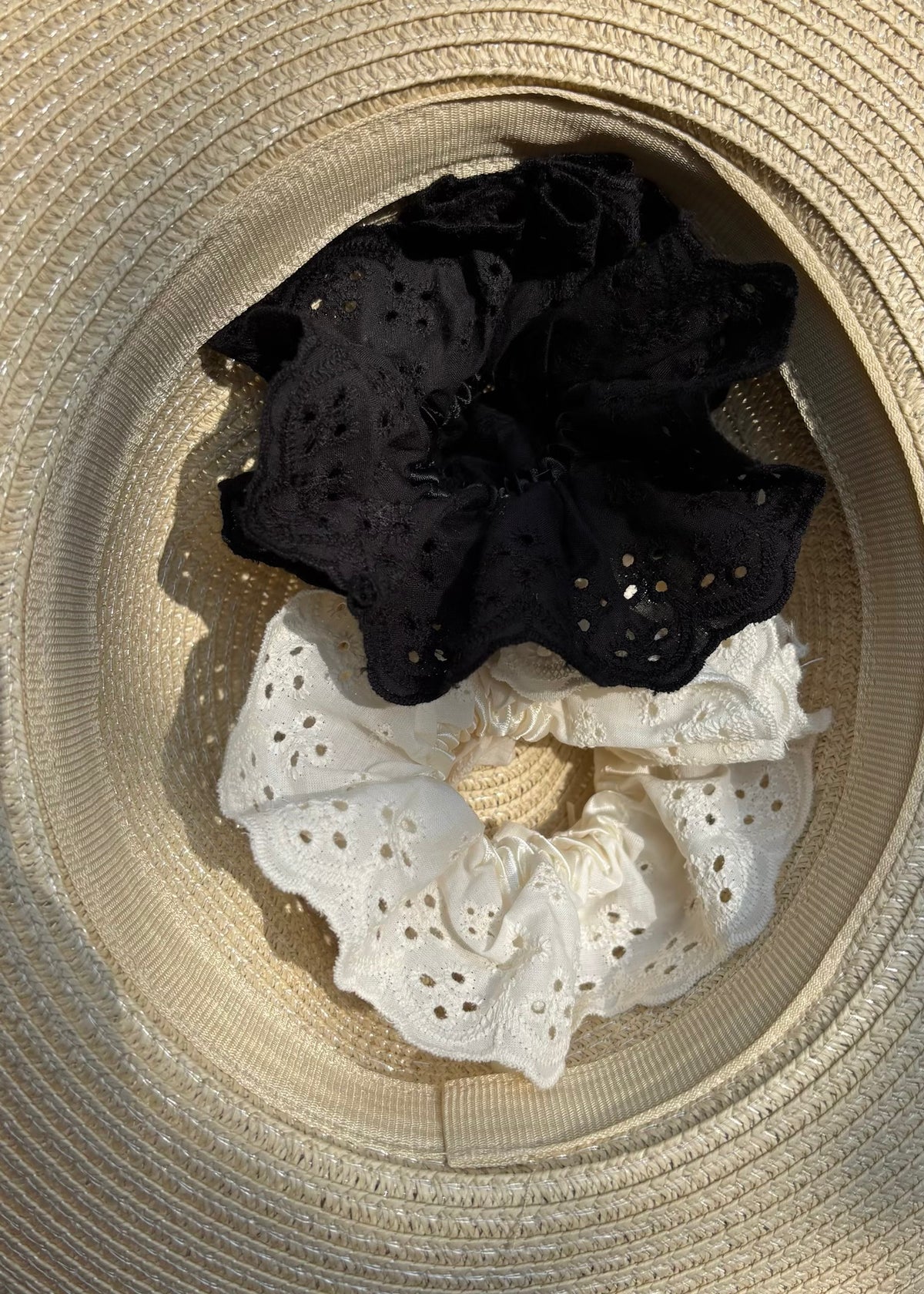 Mika Ruffled Scrunchies