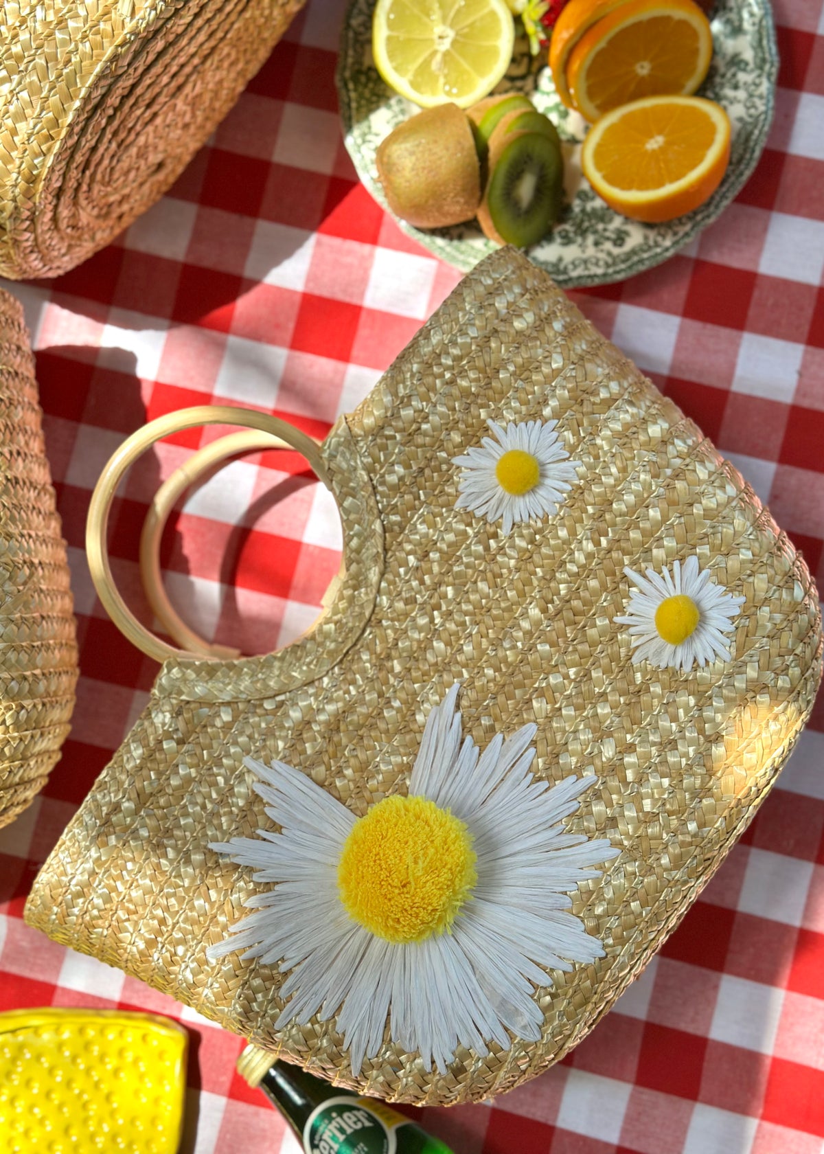 Daisy Straw Bag