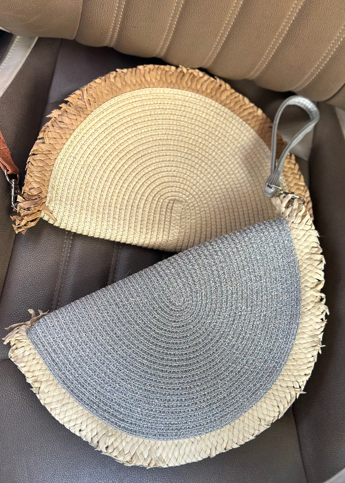 Lara Straw Clutch