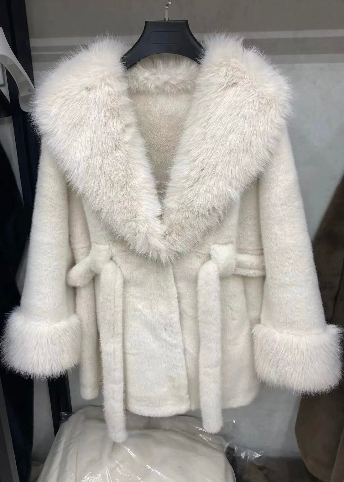 Élise Fur Jacket