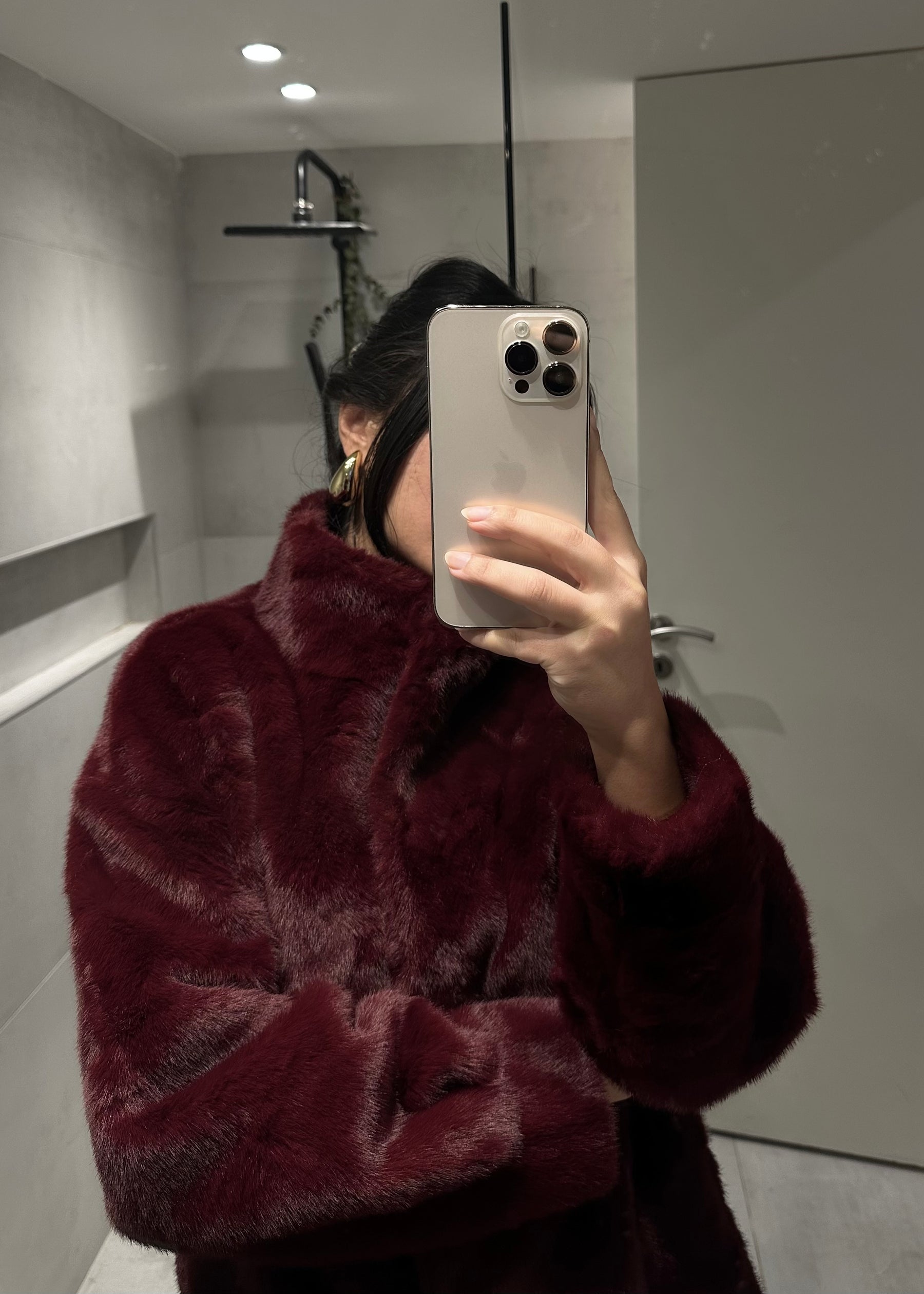 معطف الفرو جولييت