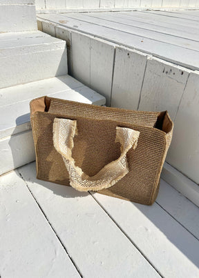 Elinda Straw Bag