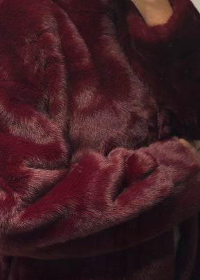 معطف الفرو جولييت