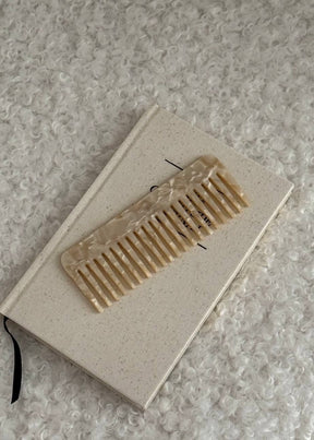 Lucie Hair Comb