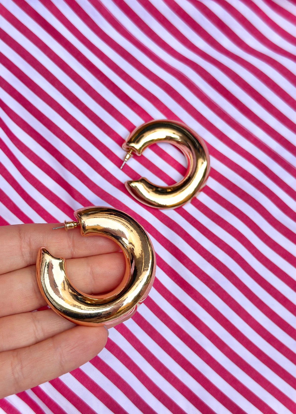 Sandy Hoops