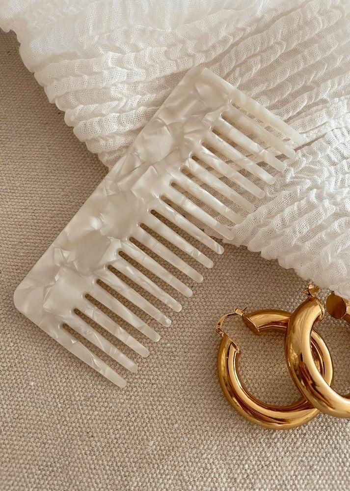 Lucie Hair Comb
