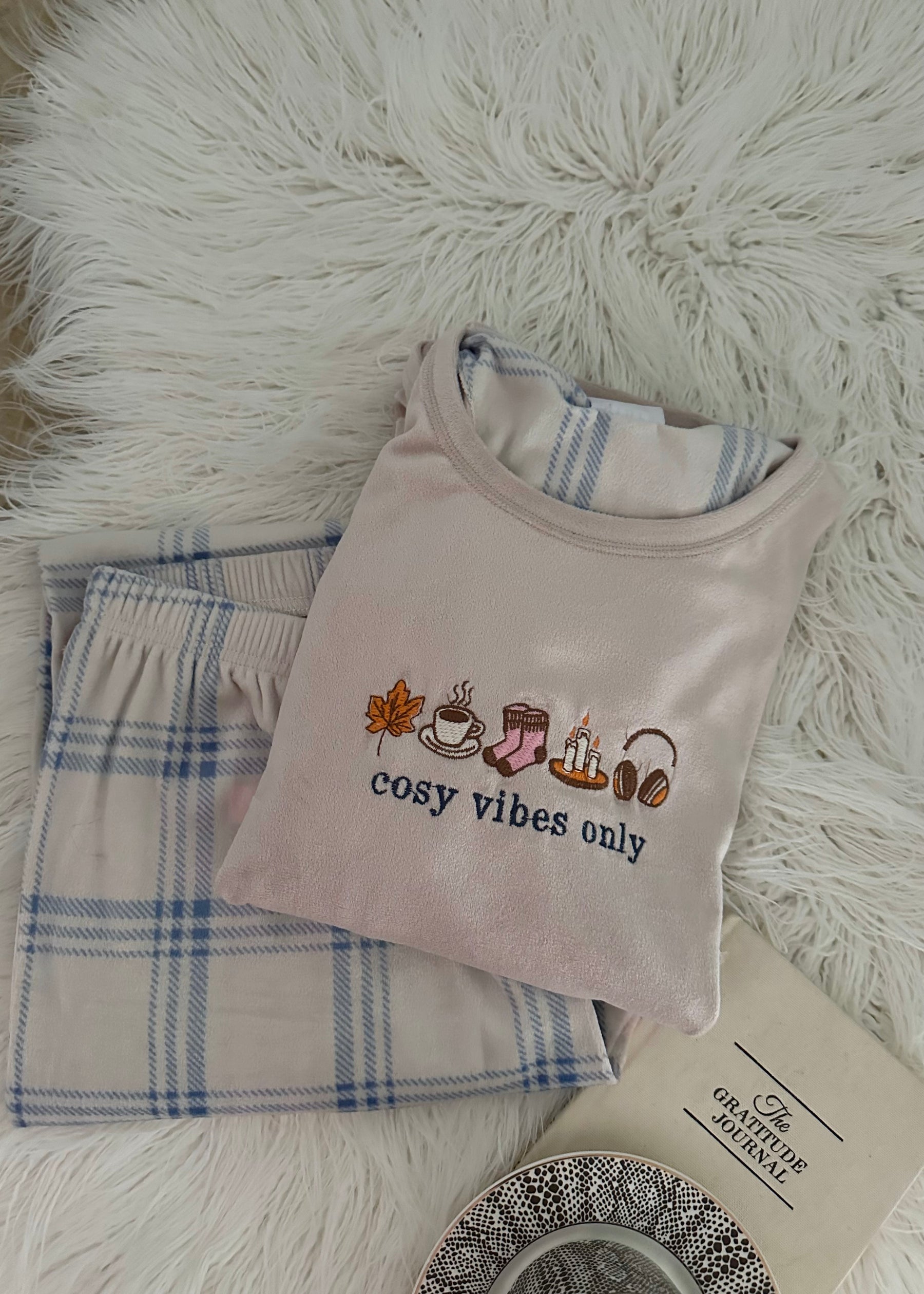 Tara Pyjama Set