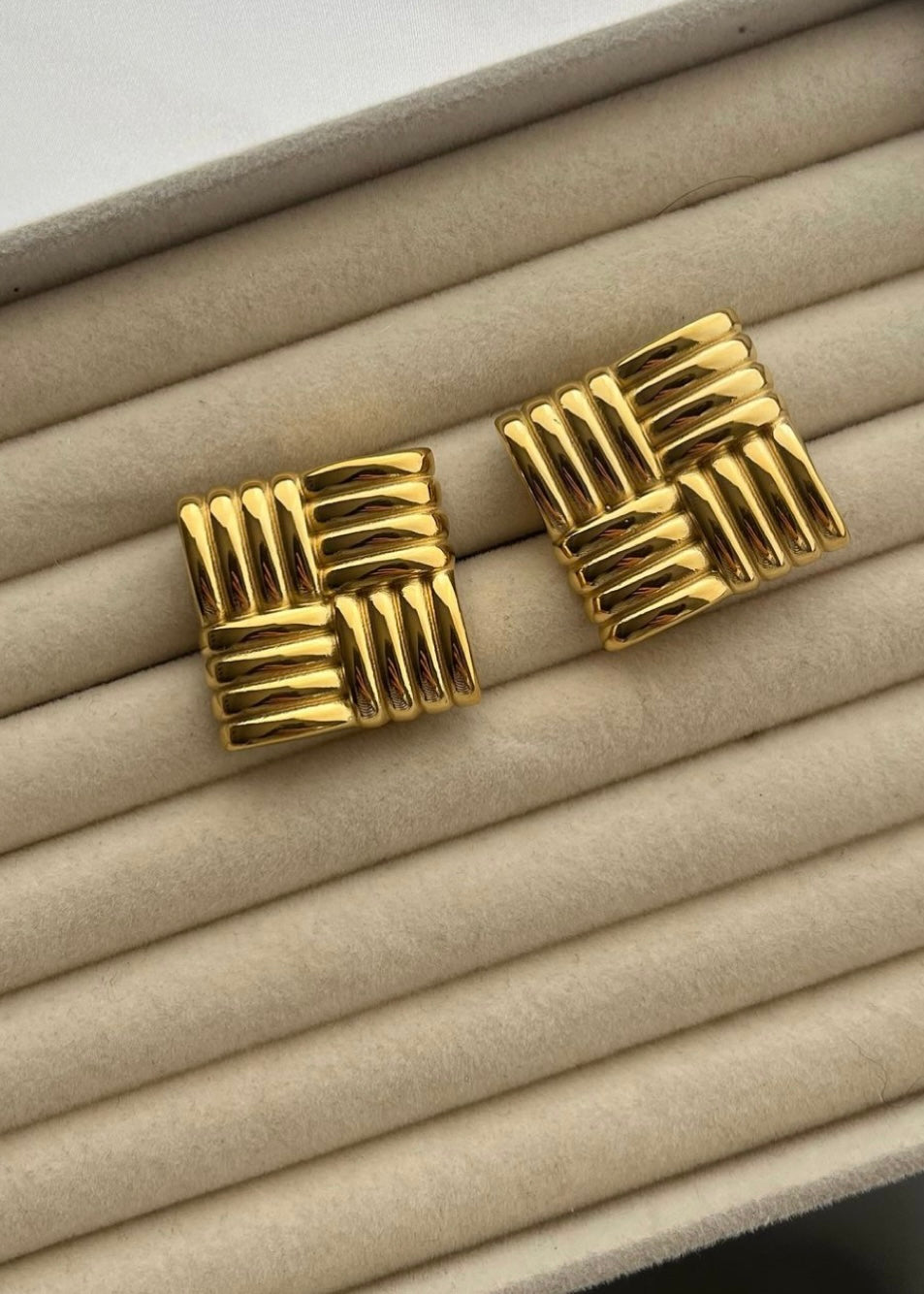 Evelyn Earrings