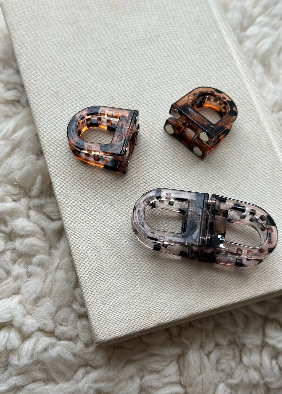 Wild Chérie Magnetic Hair Clip