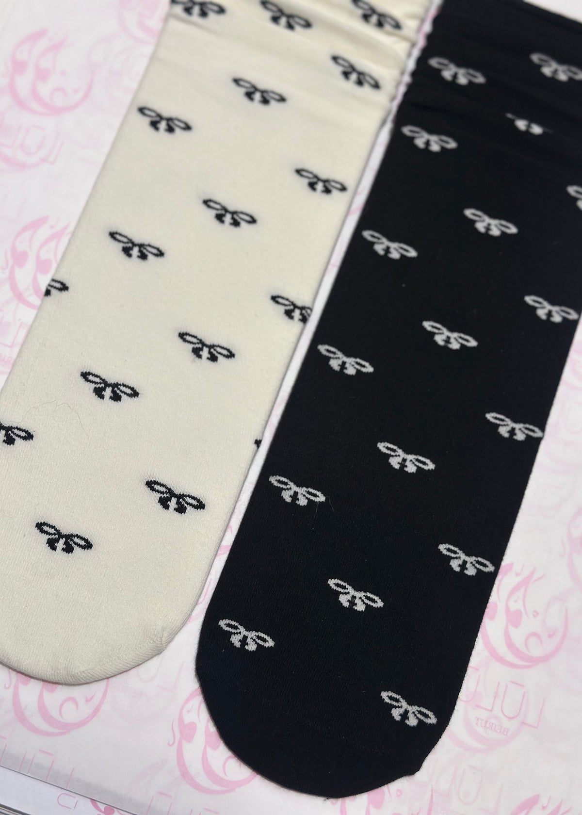 Lillie Bow Shorty Socks