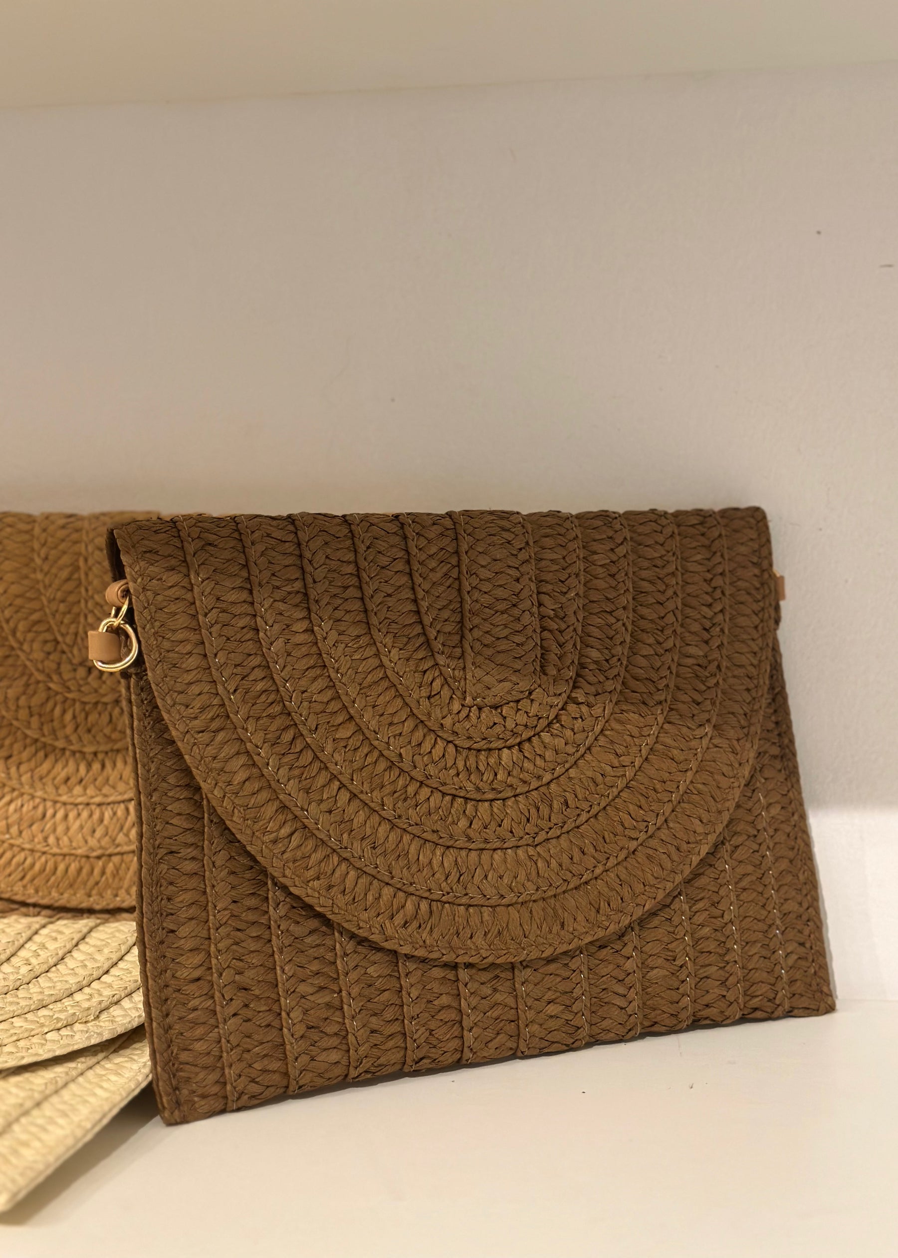 Jane Straw Clutch