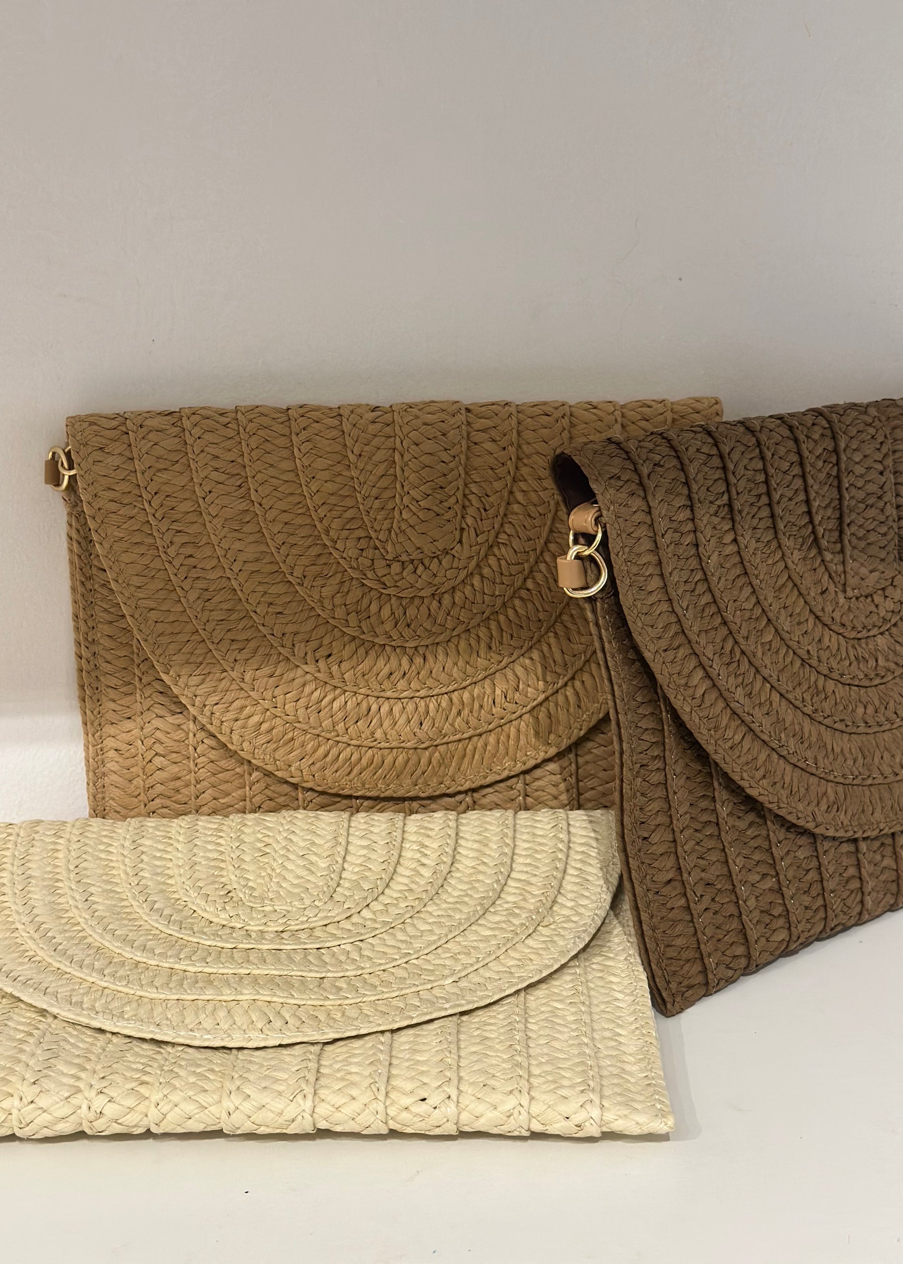 Jane Straw Clutch