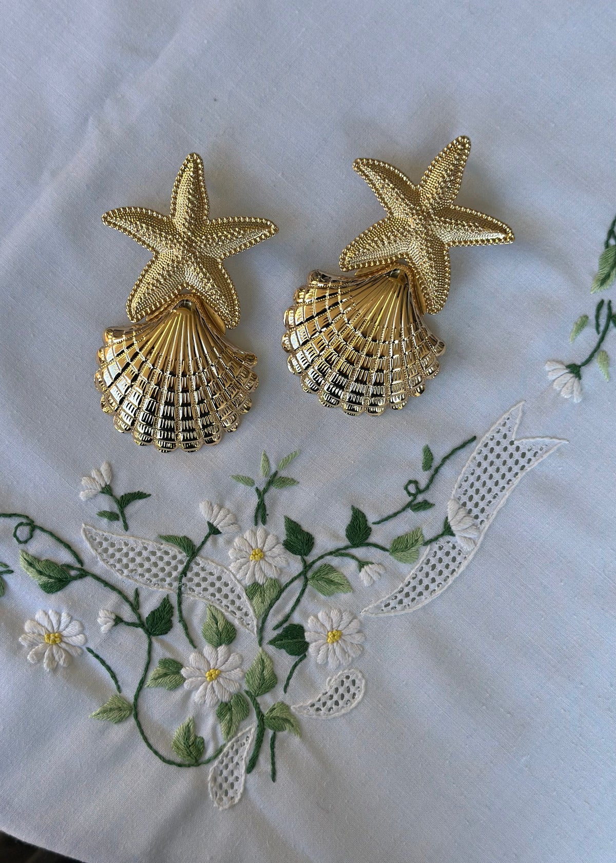Callie Oversized Starfish Earrings