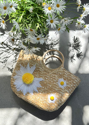 Daisy Straw Bag