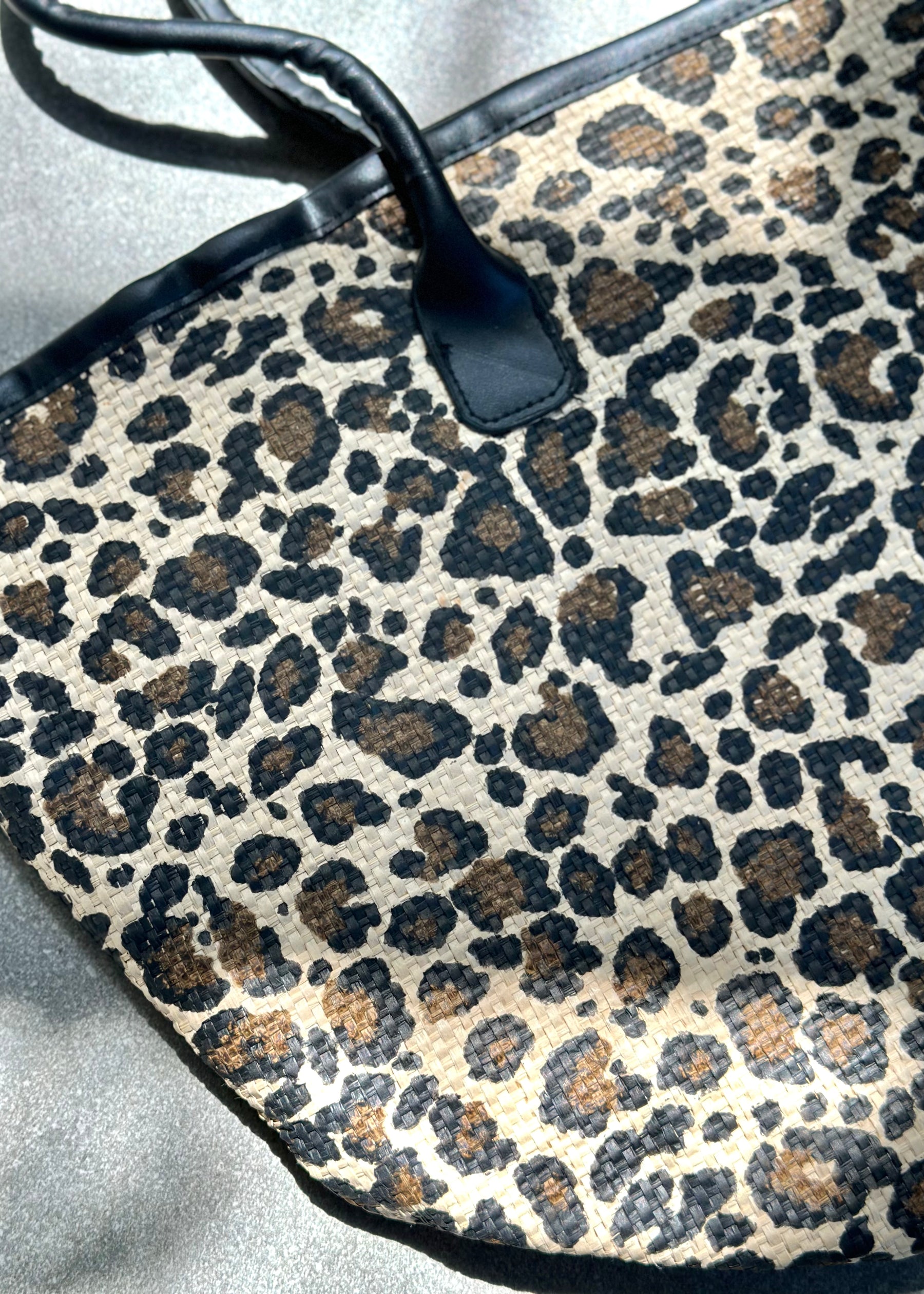 Manon Leopard Bag
