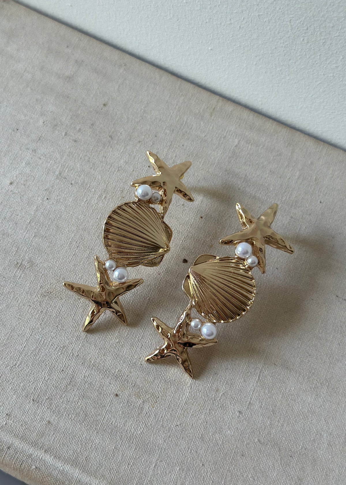 Theana Seashell Earrings